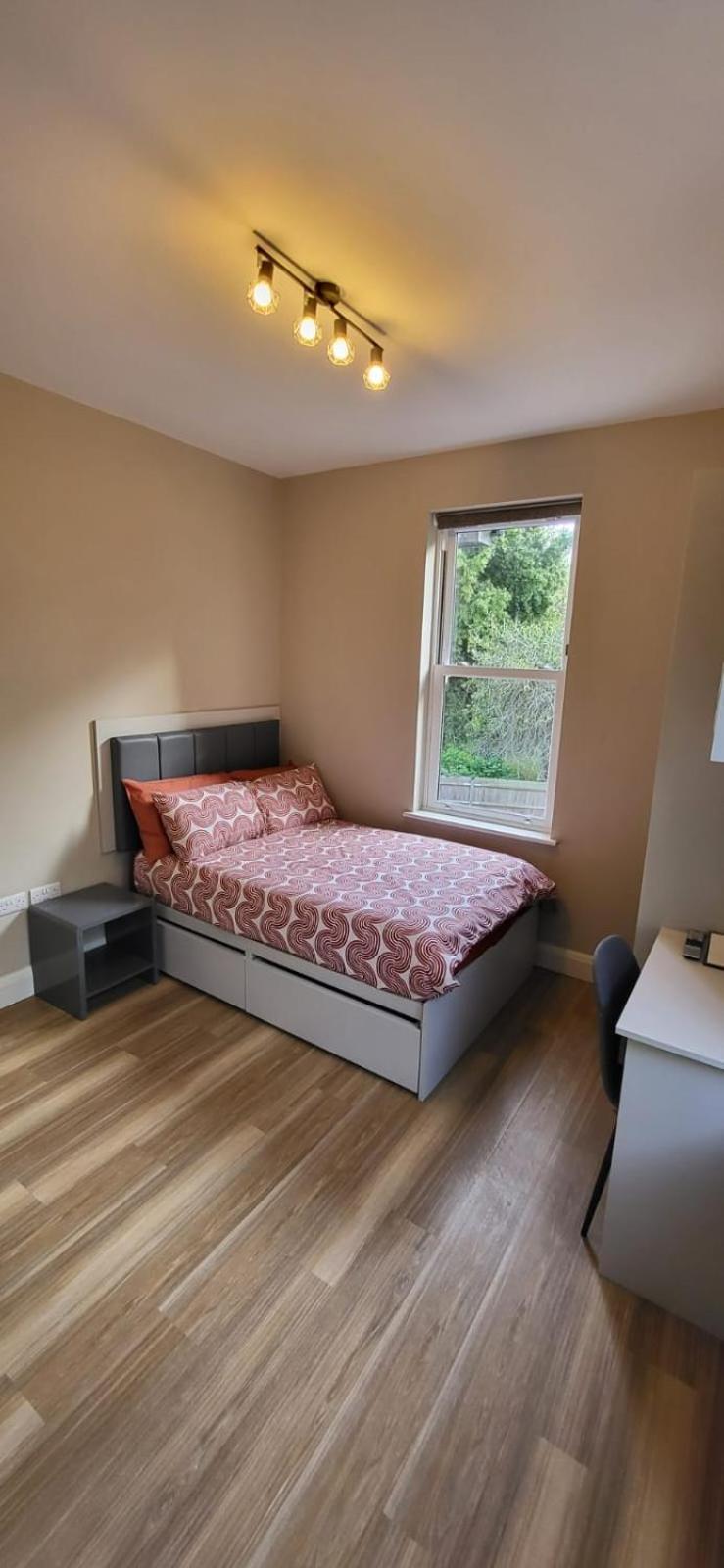 Sands House - Luxury Modern Studios With Secure Parking In Epsom, Surrey Kamer foto